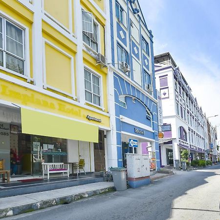 Brilliant Empire Hotel Malacca Екстер'єр фото