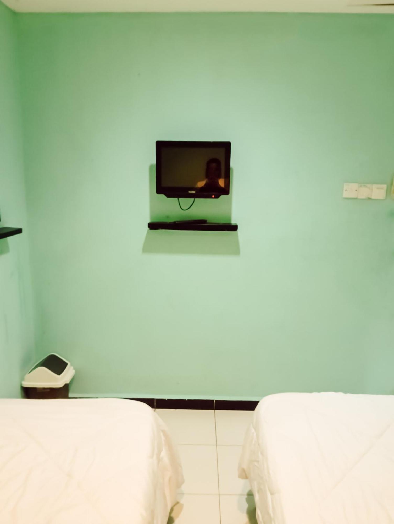 Brilliant Empire Hotel Malacca Екстер'єр фото