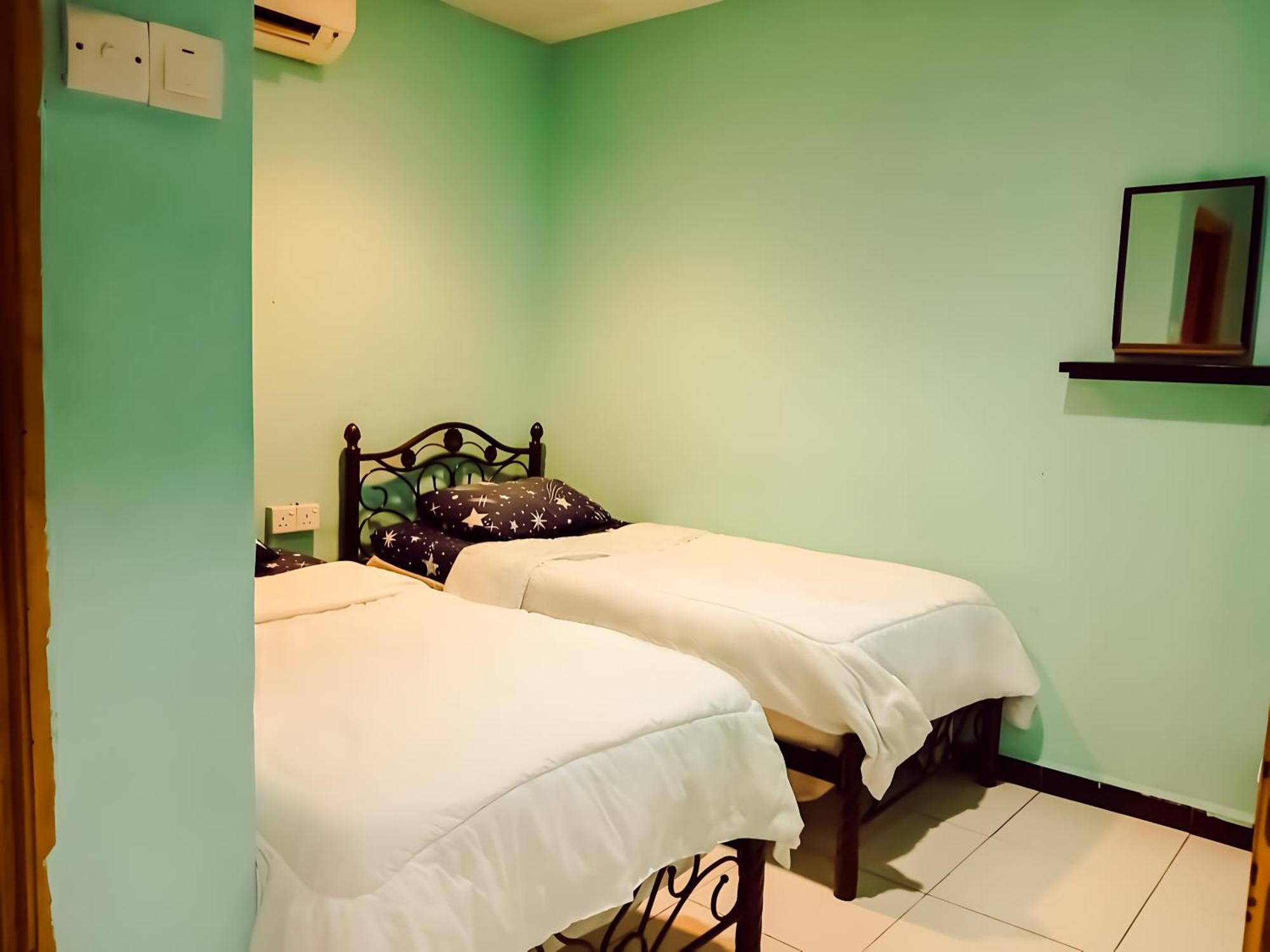 Brilliant Empire Hotel Malacca Екстер'єр фото