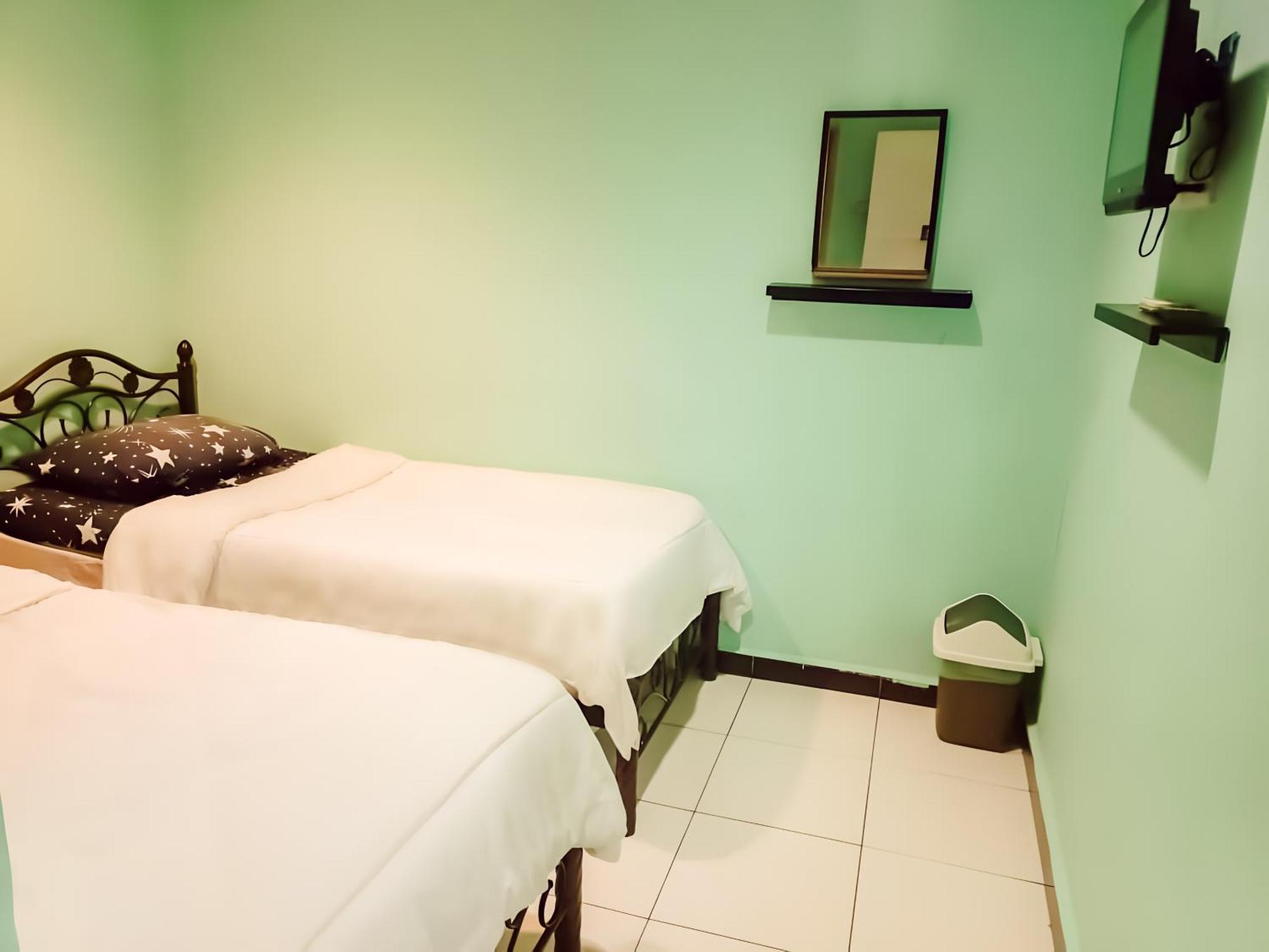 Brilliant Empire Hotel Malacca Екстер'єр фото