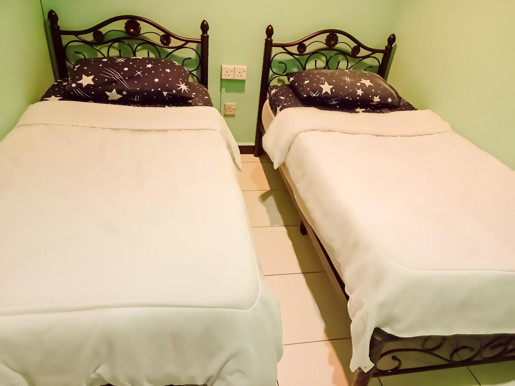 Brilliant Empire Hotel Malacca Екстер'єр фото