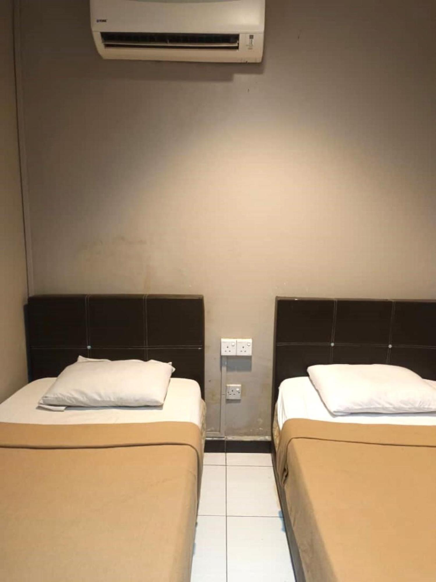 Brilliant Empire Hotel Malacca Екстер'єр фото