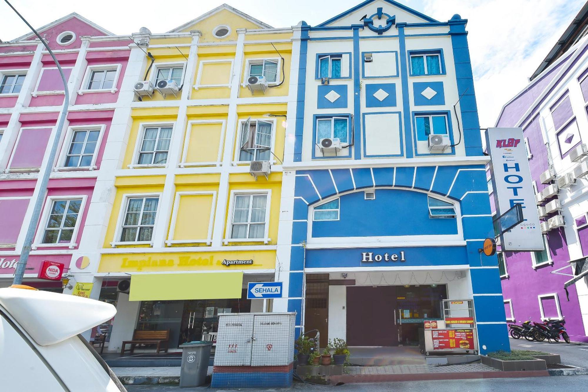 Brilliant Empire Hotel Malacca Екстер'єр фото